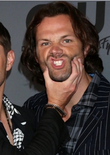 Jared Padalecki photo