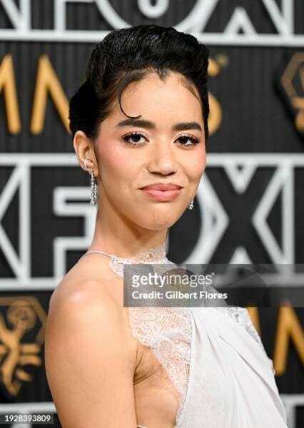 Jasmin Savoy Brown photo