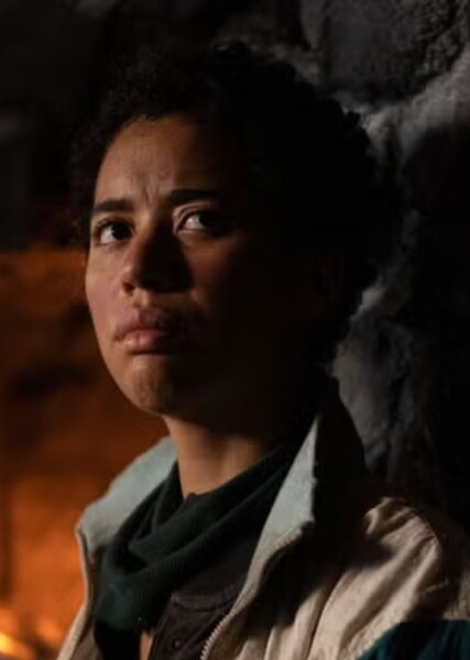 Jasmin Savoy Brown photo