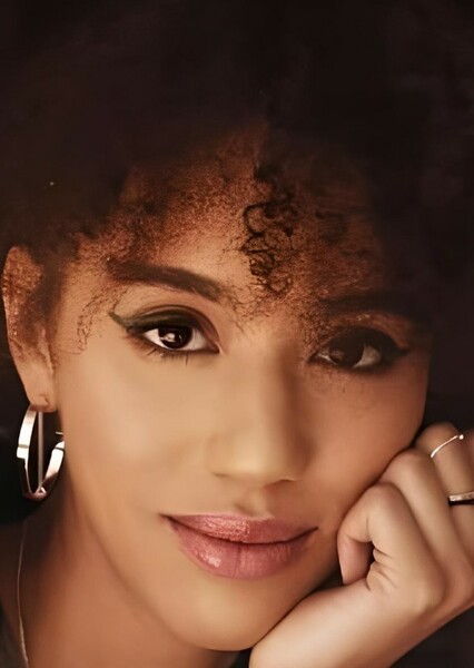 Jasmin Savoy Brown photo