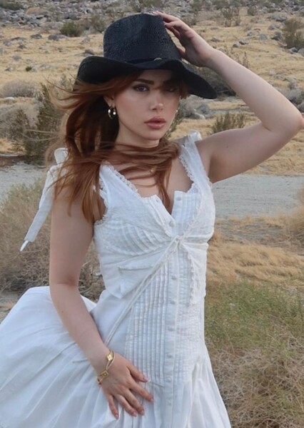 Jasmine Aslanian photo