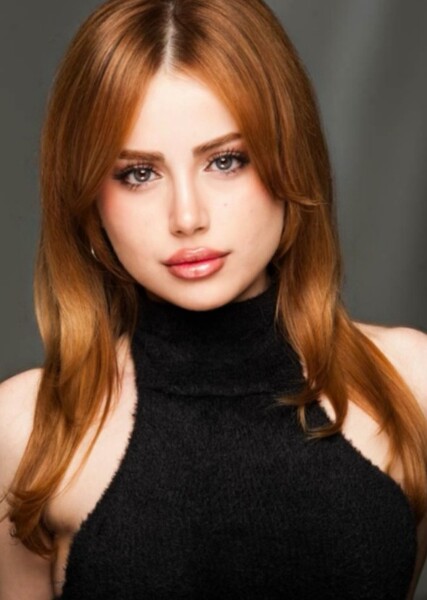 Jasmine Aslanian photo