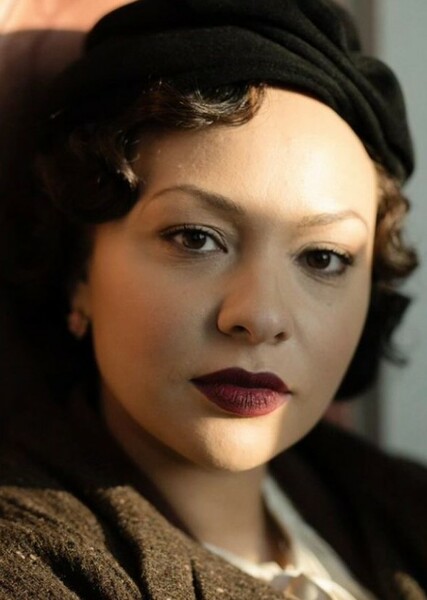 Jasmine Cephas Jones photo
