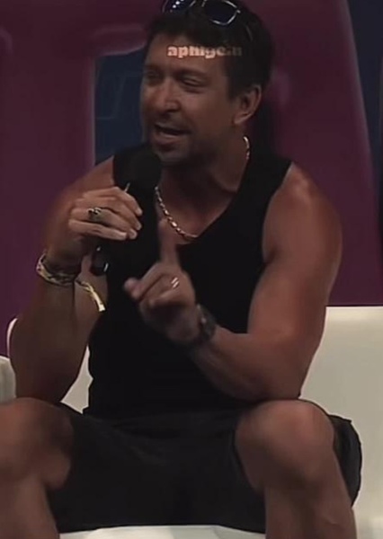 Jason Bravura photo