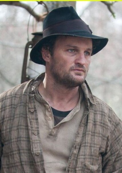 Jason Clarke photo