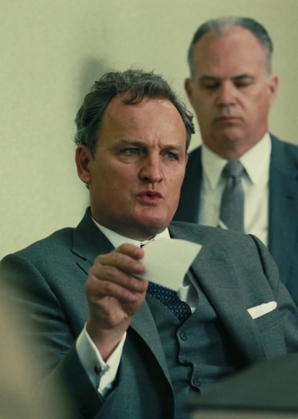 Jason Clarke photo