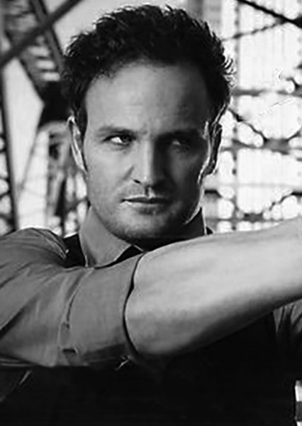 Jason Clarke photo