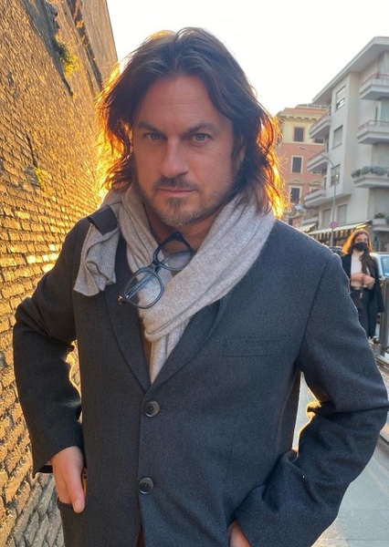 Jason Hill