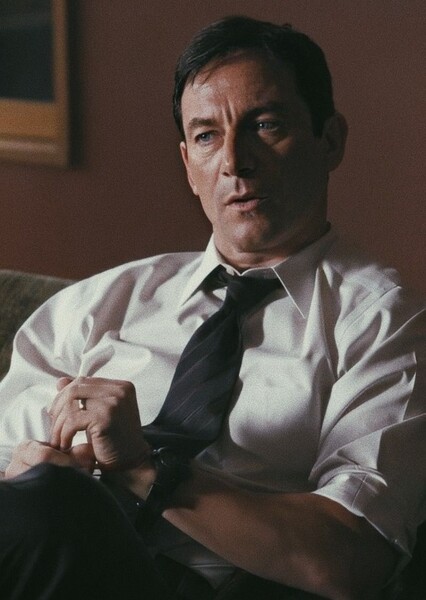 Jason Isaacs