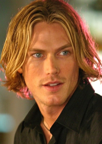 Jason Lewis photo