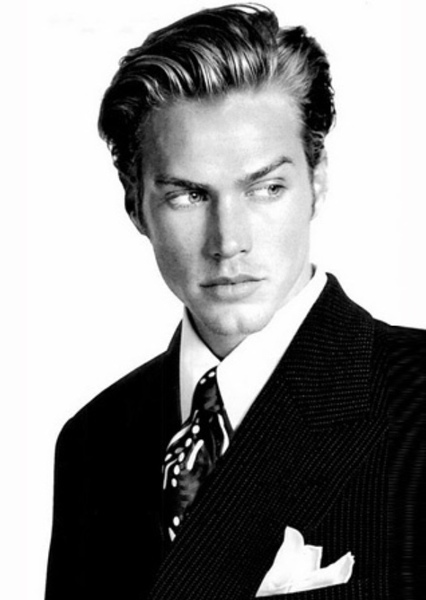 Jason Lewis photo