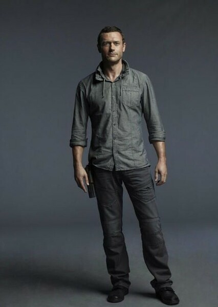 Jason O'Mara photo