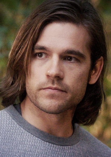 Jason Ralph photo