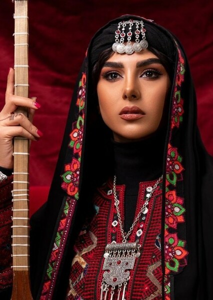 Javaneh Delshad photo