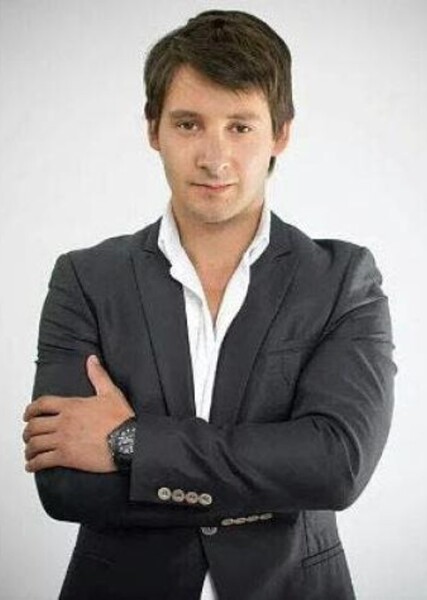 Javier Castillo
