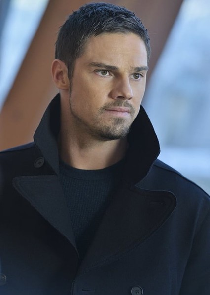 Jay Ryan photo