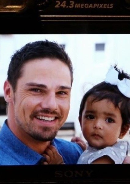 Jay Ryan photo