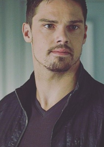 Jay Ryan photo