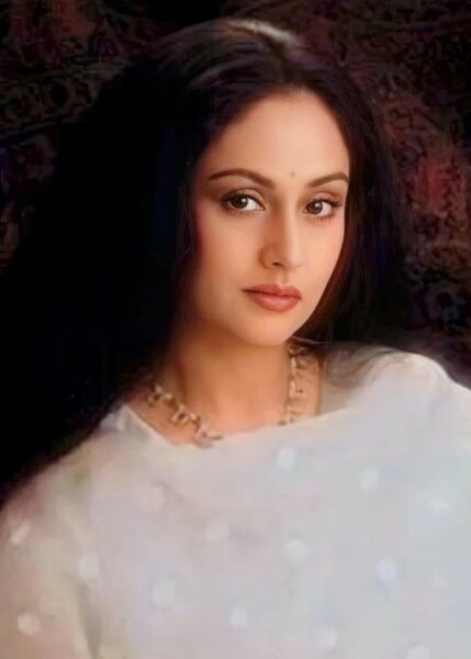 Jaya Bachchan photo