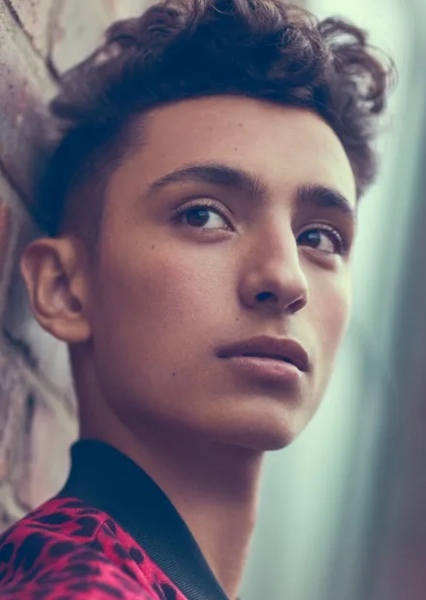 Jayden Revri photo