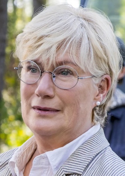 Jayne Atkinson