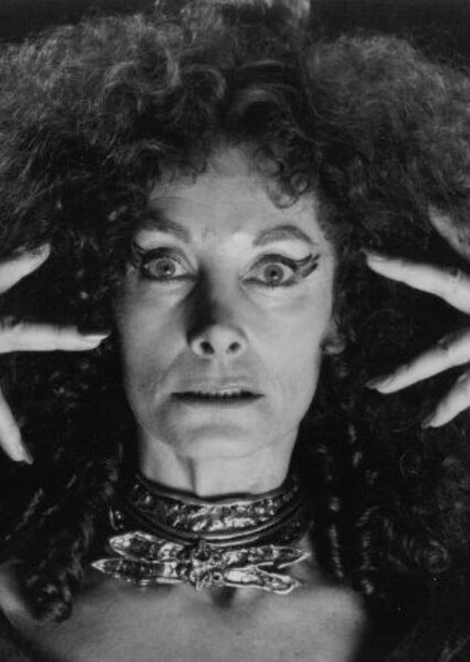 Jean Marsh photo