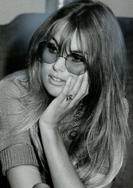 Jean Shrimpton photo