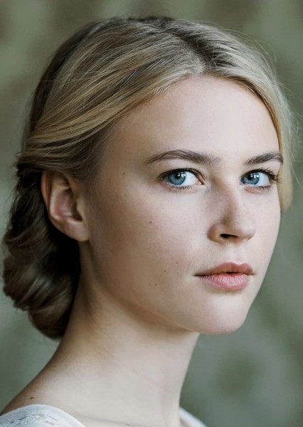 Jeanne Goursaud photo