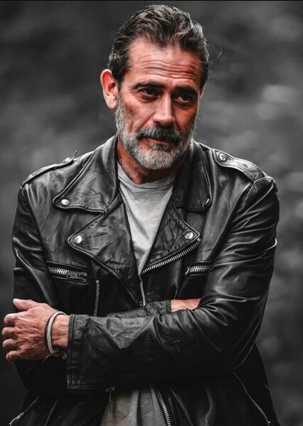 Jeffrey Dean Morgan photo