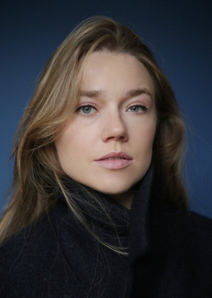 Jemima West photo