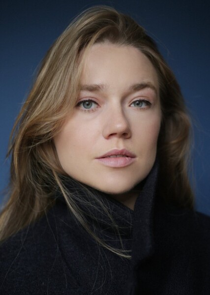 Jemima West photo