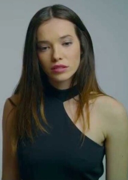 Jemma Dallender photo