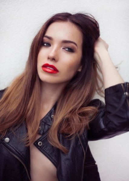 Jemma Dallender photo