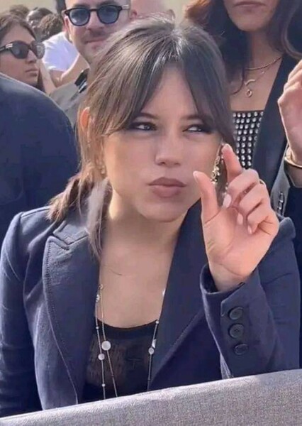 Jenna Ortega photo
