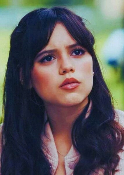 Jenna Ortega photo