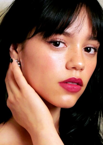 Jenna Ortega photo