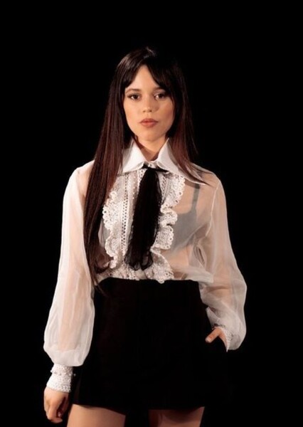 Jenna Ortega photo
