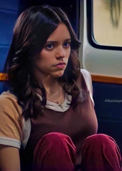 Jenna Ortega photo