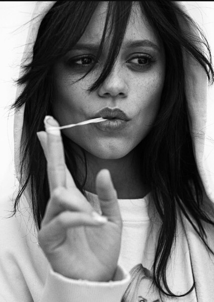 Jenna Ortega photo