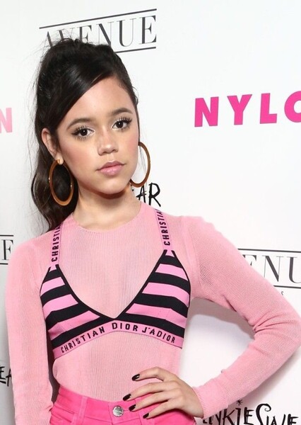 Jenna Ortega photo