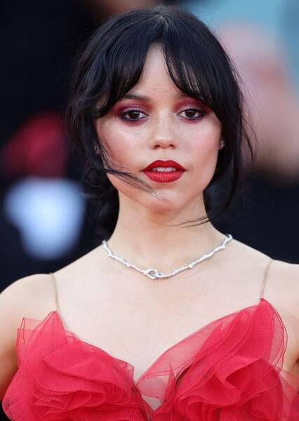Jenna Ortega photo