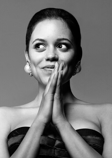 Jenna Ortega photo