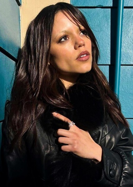 Jenna Ortega photo
