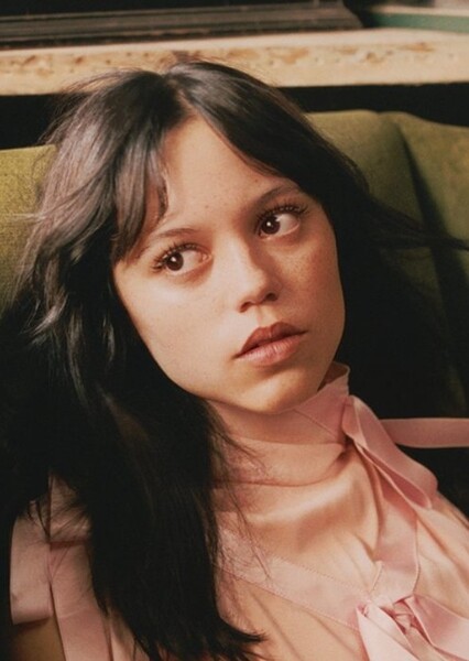 Jenna Ortega photo