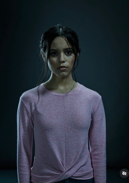 Jenna Ortega photo