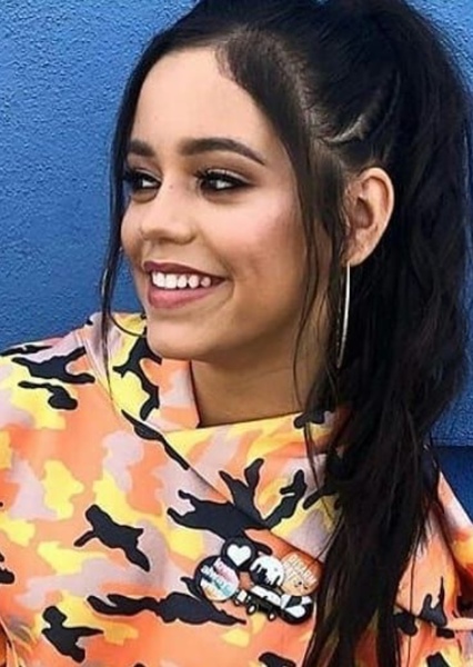 Jenna Ortega photo