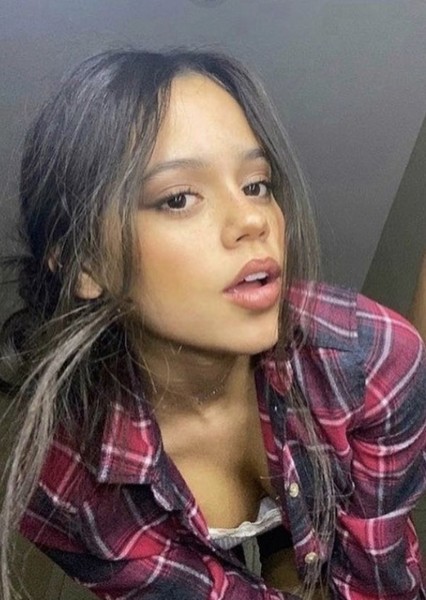 Jenna Ortega photo