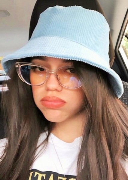 Jenna Ortega photo
