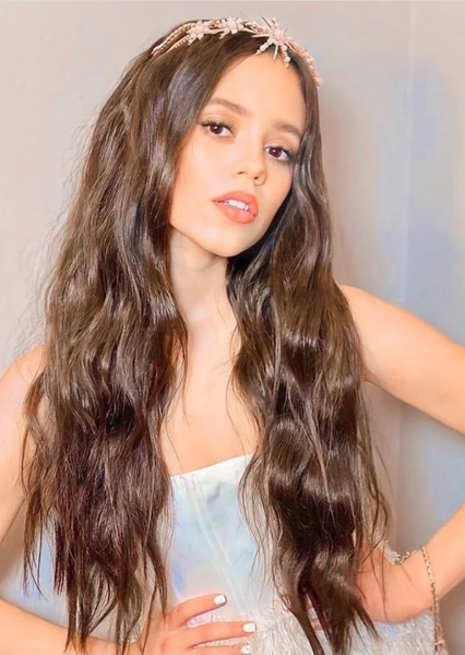 Jenna Ortega photo