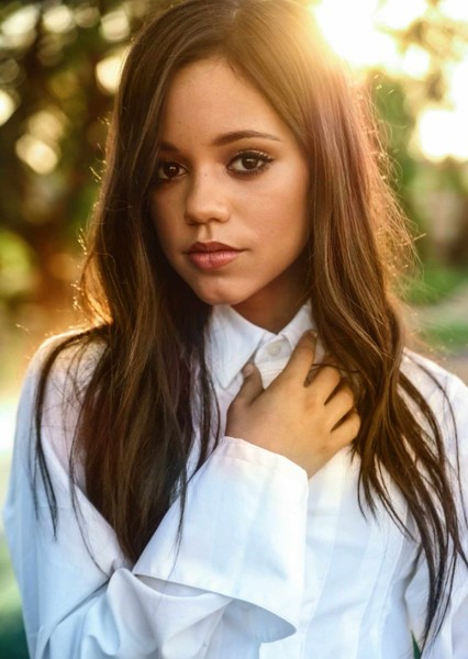 Jenna Ortega photo